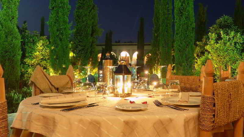 Riad Sougtani Tazrou Bagian luar foto